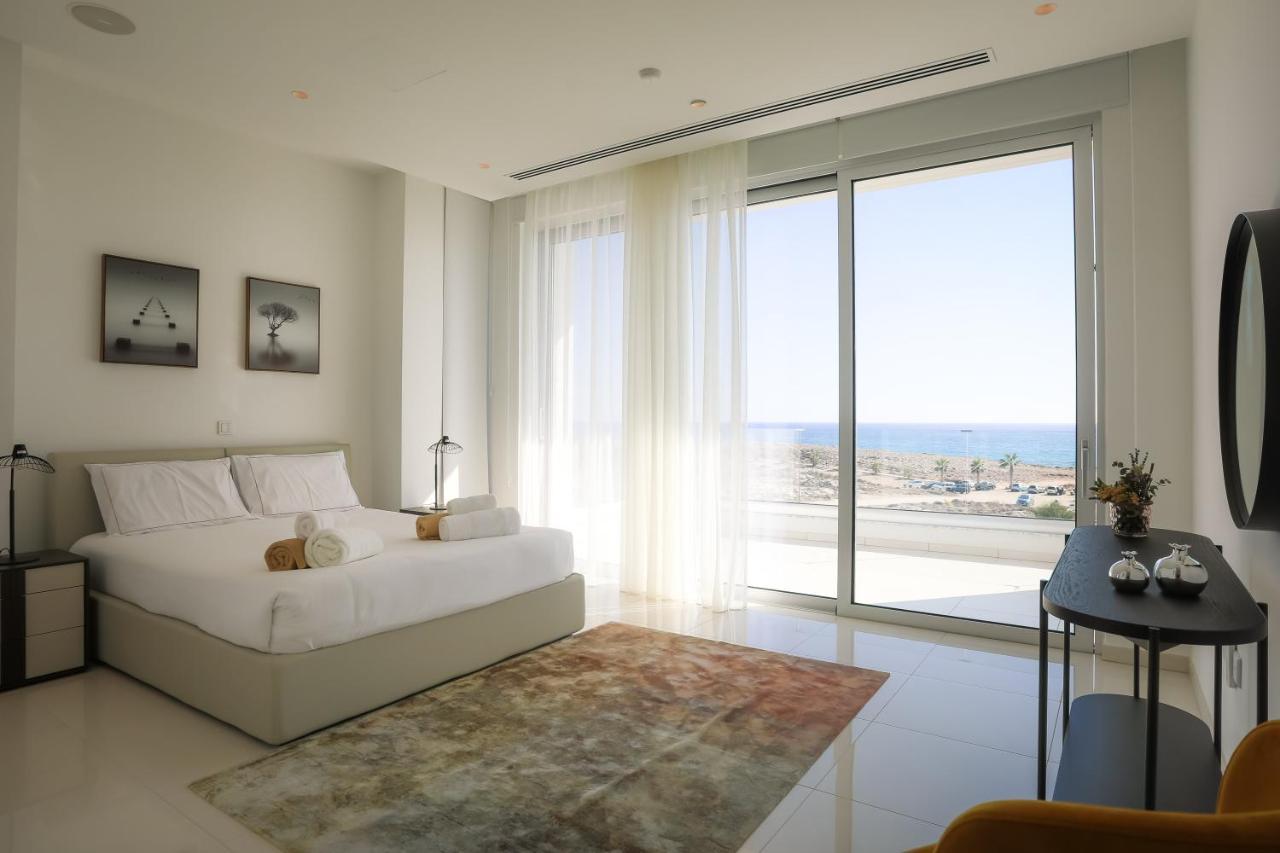 Sea Pearl Beachfront Villas - Breeze Ayia Napa Exterior foto