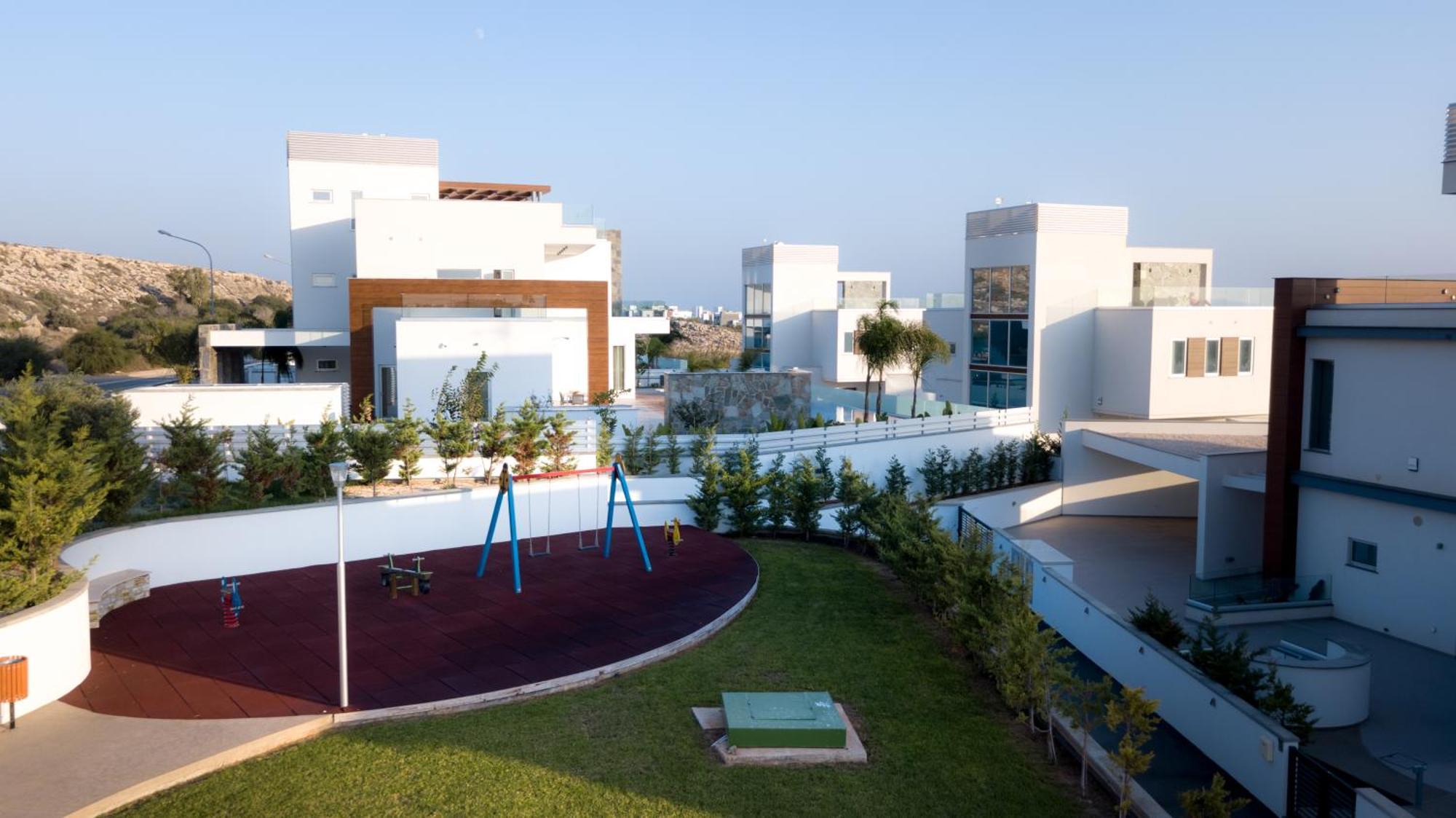 Sea Pearl Beachfront Villas - Breeze Ayia Napa Exterior foto