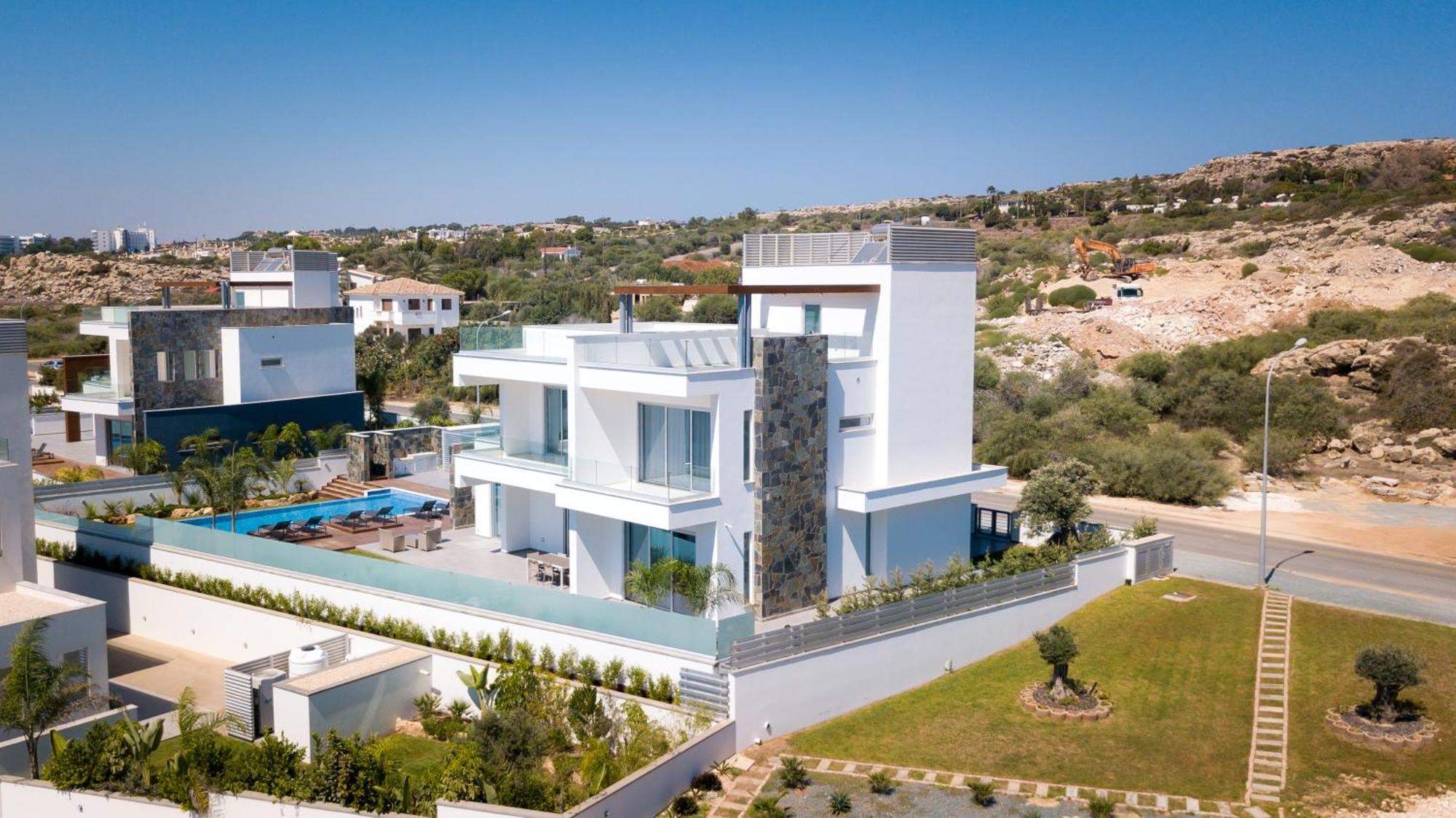 Sea Pearl Beachfront Villas - Breeze Ayia Napa Exterior foto